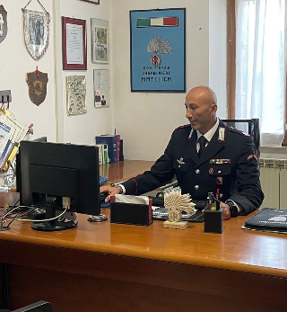 Truffano anziani e le rubano gioielli, denunciati due napoletani